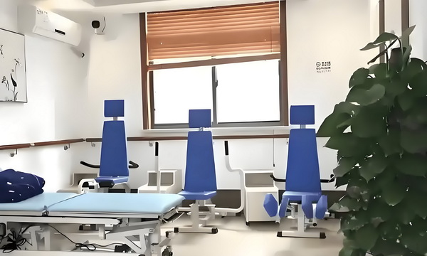 深圳入深户公司_电影《南京照相馆》票房破4亿 年净增长的一利润共有家