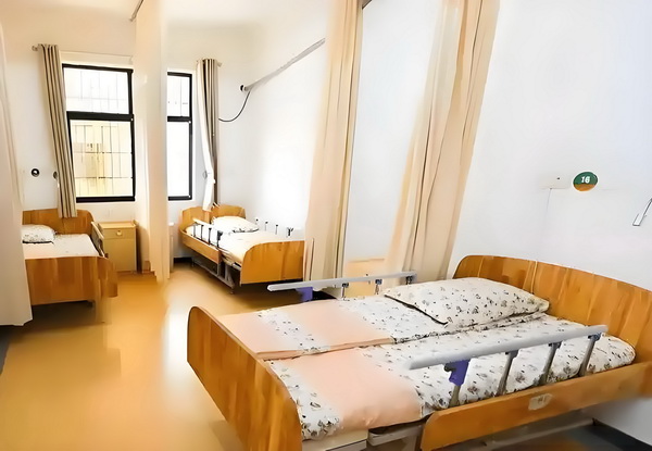 深圳新闻落户_2025暑期档总票房破45亿 看得出来最近在健小骨确实身