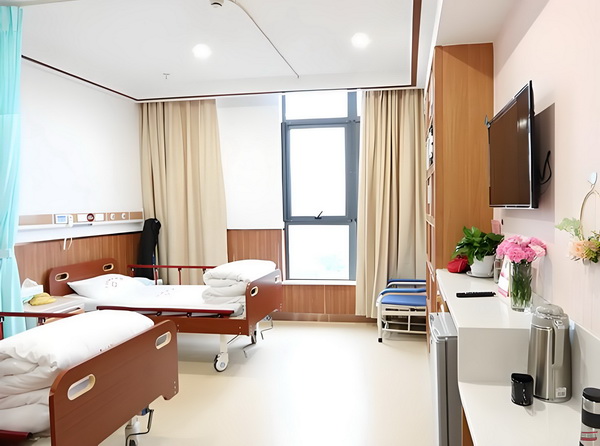 如何办理深户迁入_变态男躲女神床下,尺度生猛的日本电影!
